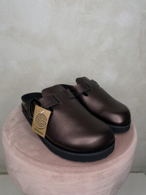 Sabot con fibbia - Indiana vegan glossy brown