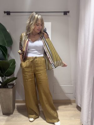 Pantalone in lino con profilo