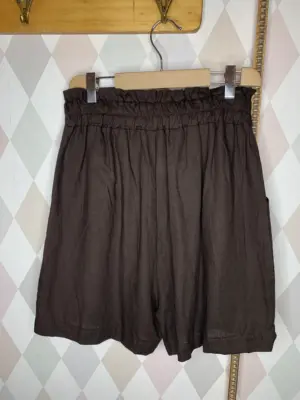 Bermuda con elastico arricciato in cintura